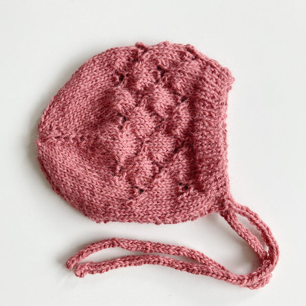 Lace Bonnet